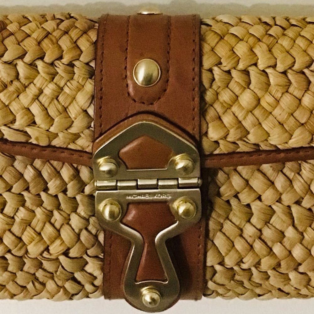 Michael Kors Santorini Straw Clutch - Picture 5 of 13